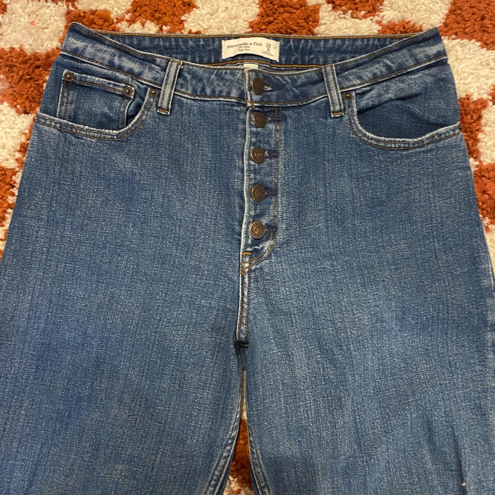 Curve Love A&F Jeans The Mom HighRise 29R